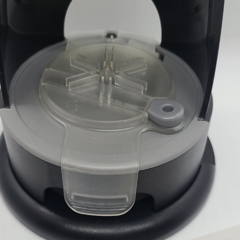 Pampered Chef Veggie Twirl & Curl / Spiralizer - Picture 8 of 16